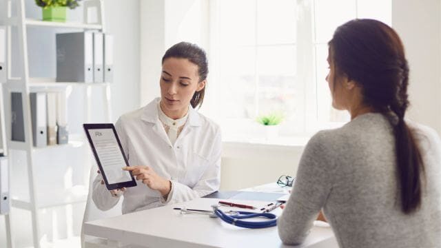consulting_women