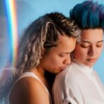 lesbian_couple_sad_webtop